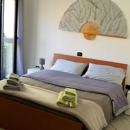 La Casa Di Marco נואורו